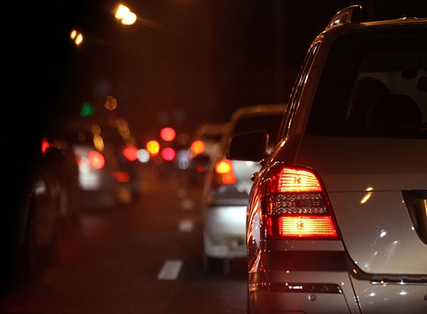 Voyageurs d'affaires : 65 heures de bouchons parisiens endurés par les professionnels en 2016